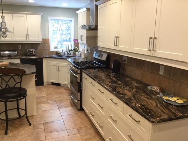 Kitchen Cabinet Refacing Services In, Refinishing Kitchen Cabinets Calgary