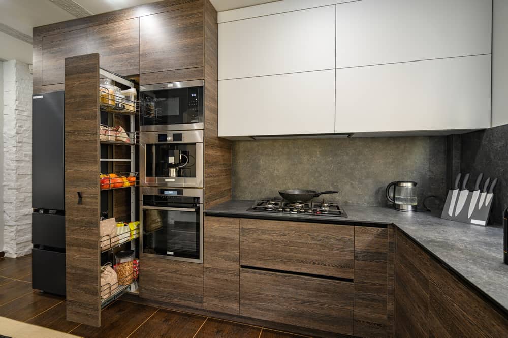 Roll-Out Drawers for your Kitchen